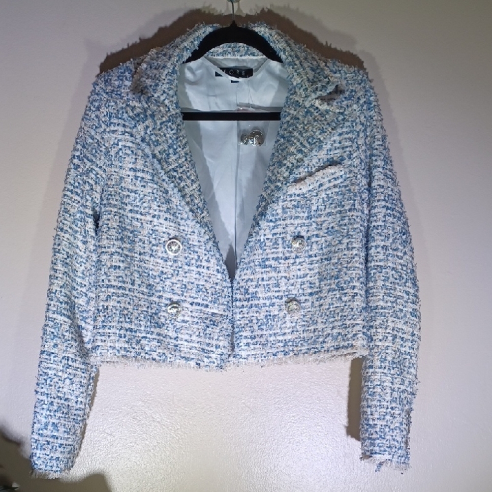 Chic Textured Blue and White Blazer